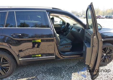 2019 Volkswagen Atlas 3.6L V6 Sel Premium from USA, damaged, VIN 1V2NR2CA0KC506147